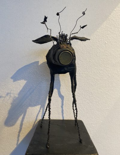 Beest, papier-maché. Ans Mous, 2025
