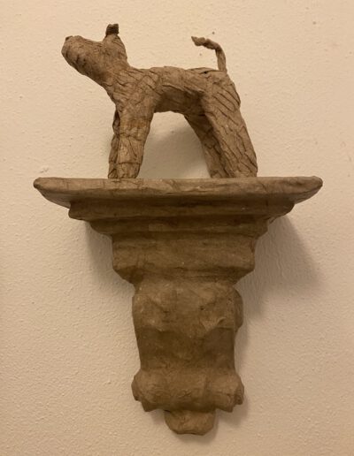 Hondje, papier-maché. Ans Mous, 2025